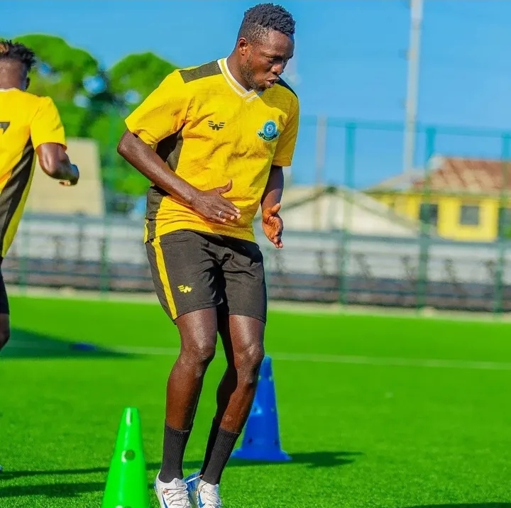 Adebayor Aondoka Singida Black Stars 1 Screenshot 20250716 154905 Instagram