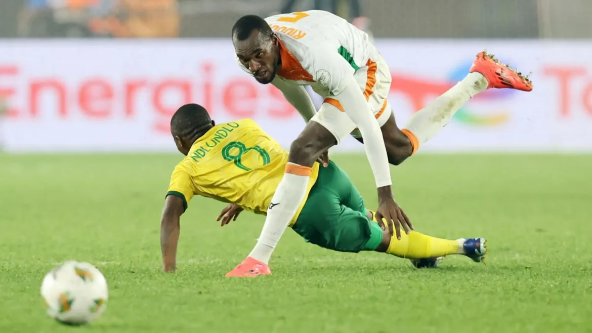 Ndabayithethwa Ndlondlo and Ridouane Assane.jpg