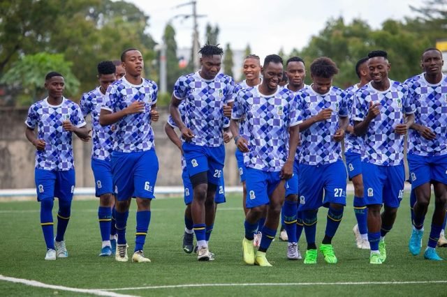 Timu-ya-@TaifaStars_-imefanya-mazoezi-kwenye-uwanja-wa-TRA-Kurasini-kujiandaa-na-mchezo-wa-pili-wa-kufuzu-AFCON-2025-dhidi-ya-Guinea-@taifastars_-640×426
