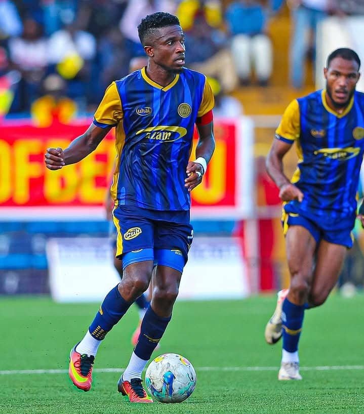 Yahya Zayd: Nahodha Mpya wa Azam FC Anayelitikisa Eneo la Kiungo-Sportsleo.co.tz