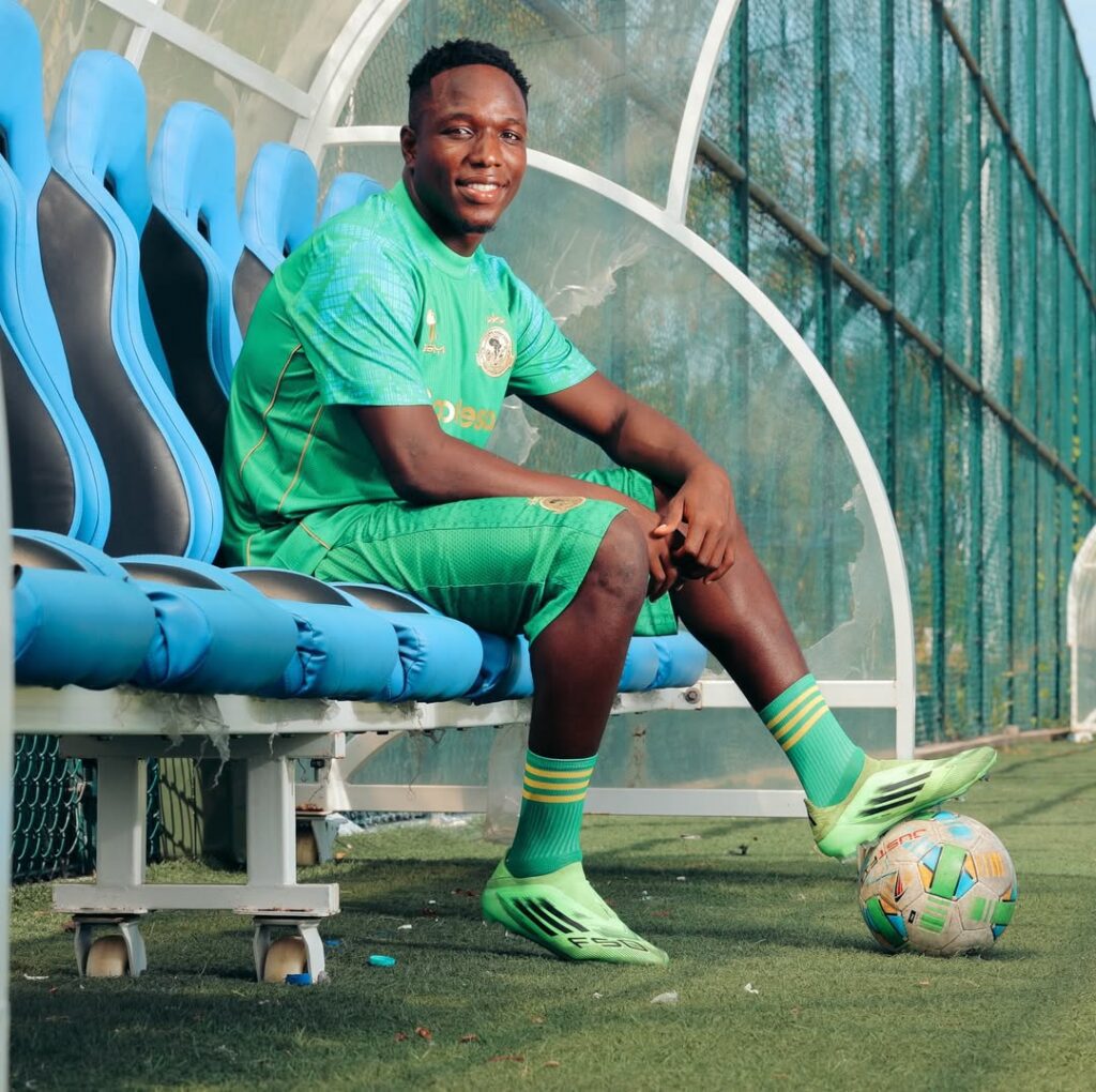 Hatimaye Mwanengo Atambulishwa Yanga Sc 2 Talent ya 𝐌𝐏𝐈𝐑𝐀 ⚽️ Imetua 𝐉𝐀𝐍𝐆𝐖𝐀𝐍𝐈🔰@emmanuel mengo28 💪timuyawananchi daimambele