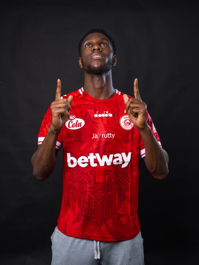 Simba Yamnasa Anicent Oura: Wekundu wa Msimbazi Wafungua Enzi Mpya ya Usajili-www.sportsleoco.tz