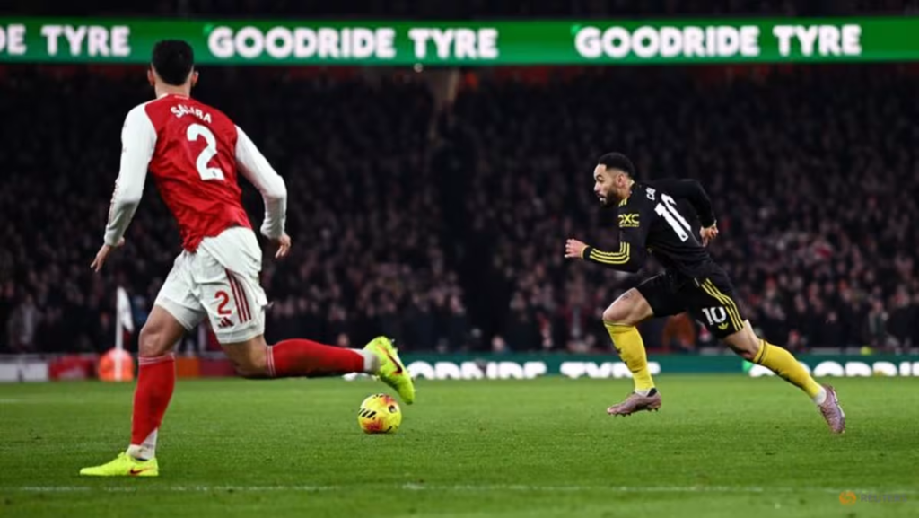 Man Utd vs Arsenal ndoto za ubingwa za zimwa: 3-2 Mikel Arteta Ataharuki, Michael Carrick Azidi Kung’ara 2 Man Utd vs Arsenal ndoto za ubingwa za zimwa: 3-2 Mikel Arteta Ataharuki, Michael Carrick Azidi Kung’ara - sportsleo.co.tz