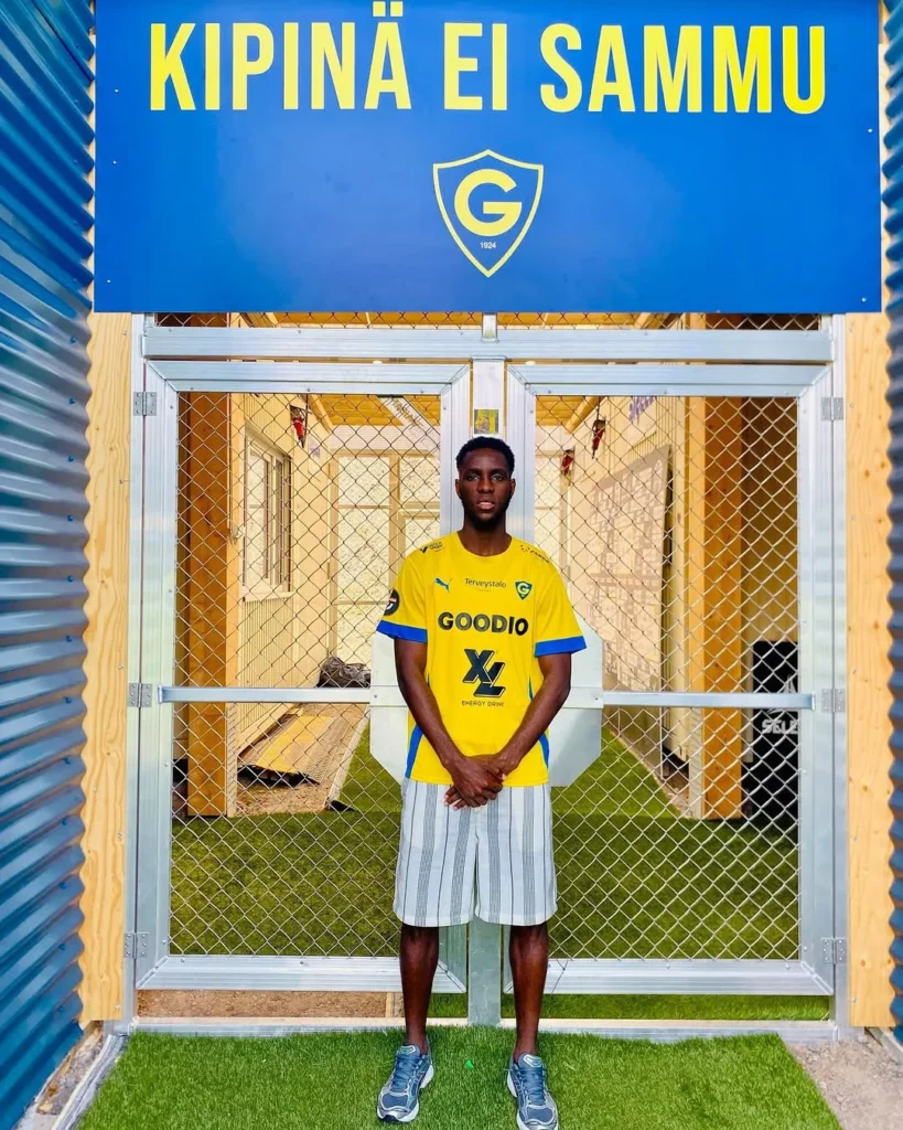 Simba Yamnasa Anicent Oura: Wekundu wa Msimbazi Wafungua Enzi Mpya ya Usajili-www.sportsleo.co.tz