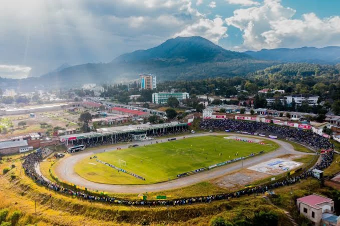 Simba SC Yaondoka Dar Yazifuata Dodoma Jiji na Tanzania Prisons: Safari ya Pointi Sita Ligi Kuu Bara 4 LigiKuu Huu ni uwanja wa Sokoine jijini Mbeya ambao leo utachezwa mchezo kati ya Kengold dhi