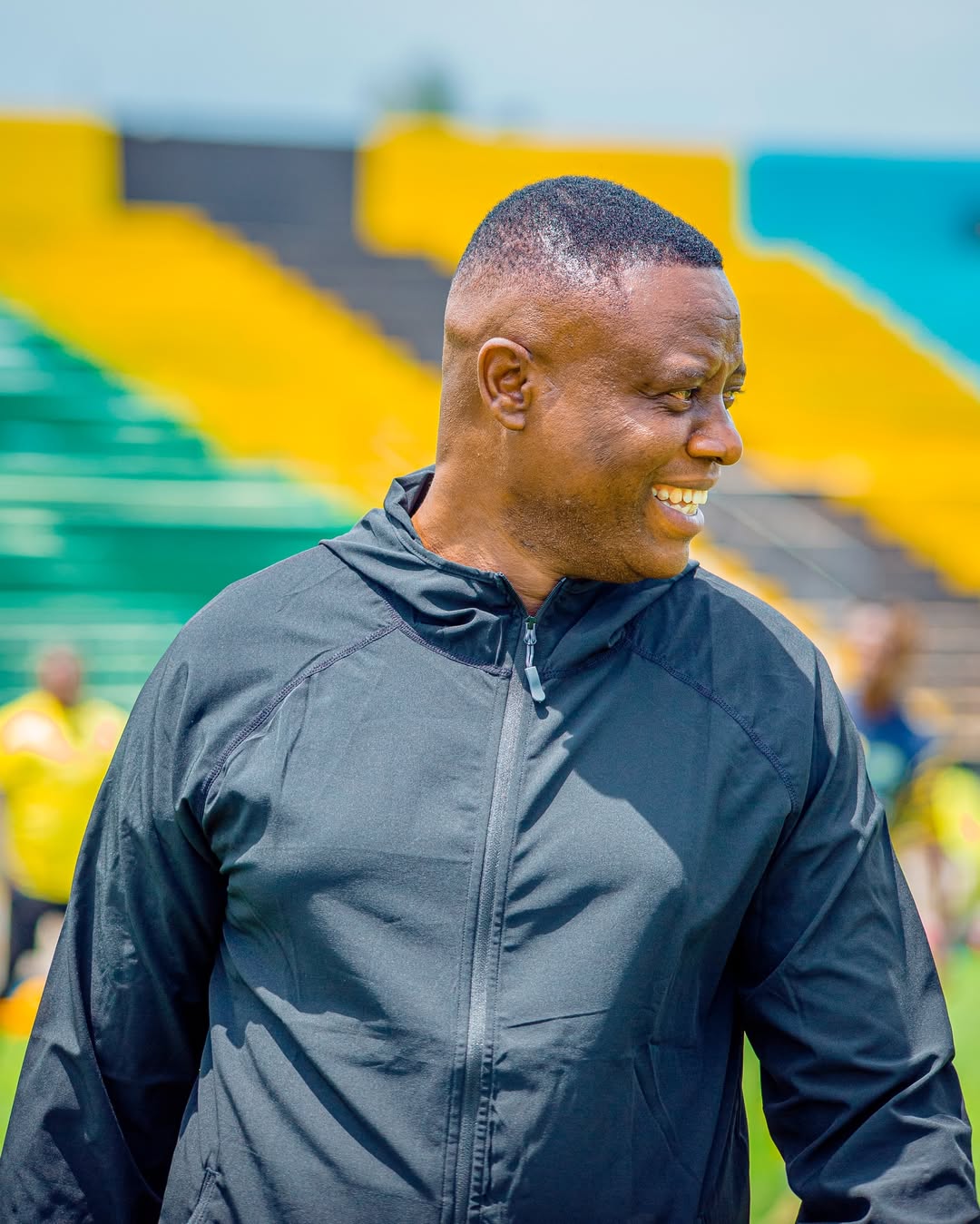 TRA United Yamvutia Kasi Moalin: Hatua Mpya Yaweza Kumrudisha Tanzania Kocha ‘Master Lecturer’ 4 Mazoezi ya mwisho kuelekea mchezo wetu wa kesho dhidi ya @officialmbeyacityfc kwenye uwanja wa A