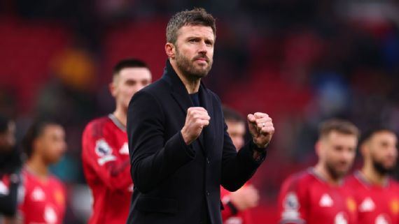 Michael Carrick anaisuka Man United ya Ferguson: Mapinduzi ya Kimyakimya Yanayotikisa Old Trafford 2026 5 Michael Carrick anaisuka Man United ya Ferguson: Mapinduzi ya Kimyakimya Yanayotikisa Old Trafford 2026 - sportsleo.co.tz
