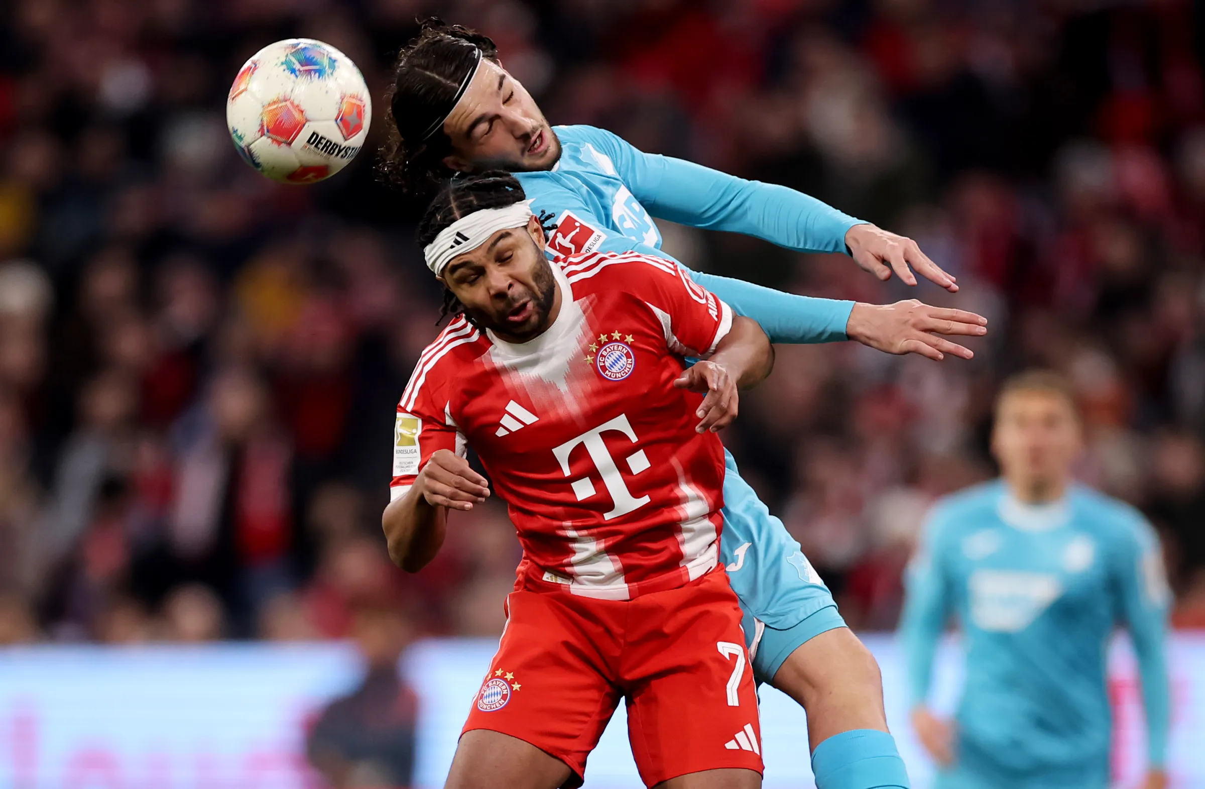 Harry Kane na Diaz wanaibeba Bayern Munich: Ushindi Mnono Dhidi ya Hoffenheim Wairudisha Kileleni Bundesliga 2 Harry Kane na Diaz wanaibeba Bayern Munich: Ushindi Mnono Dhidi ya Hoffenheim Wairudisha Kileleni Bundesliga