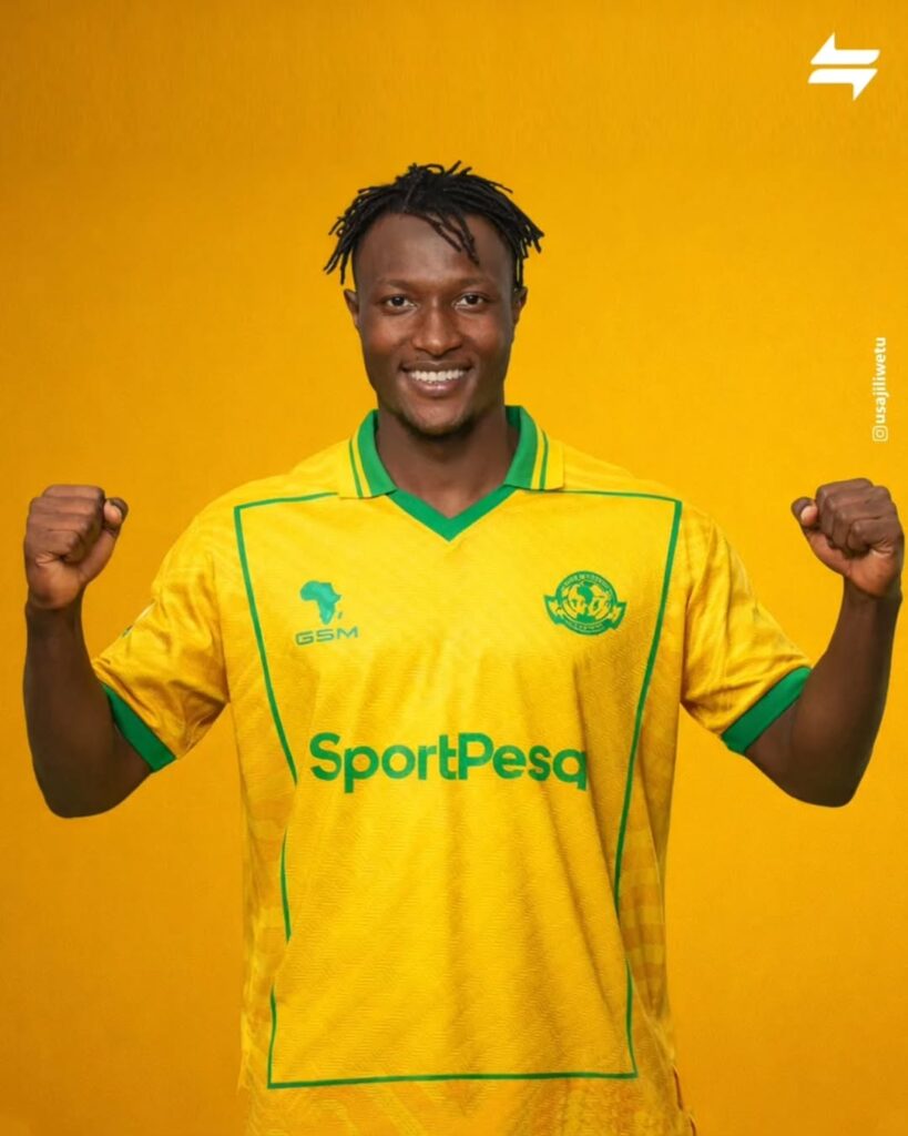 BUBA JAMMEH AKAMILISHA USAJILI YANGA SC, AONGEZA NGUVU SAFU YA WINGA 2 🎙Mchezaji wa soka Buba Jammeh raia wa Angola amekamilisha rasmi usajili wake wa kujiunga na