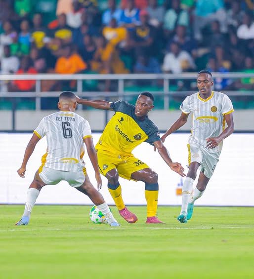Yanga SC, Azam FC Zatoka Sare 0-0: Mchezo Mkali Wamalizika Bila Mabao Ligi Kuu Tanzania Bara 2 649536786 1497685465050713 7907837333507562958 n