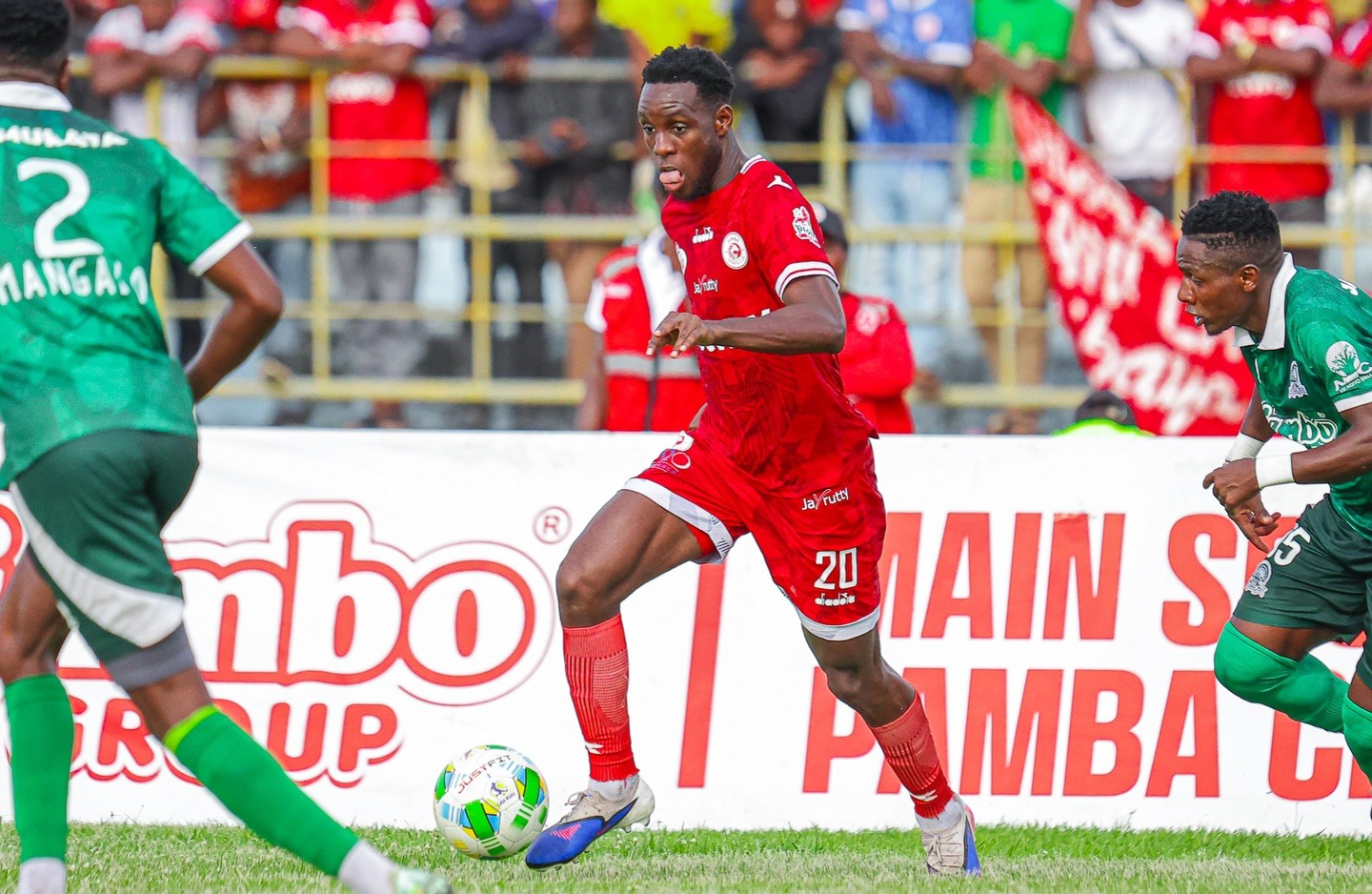 Simba SC Yapigwa Faini na TPLB: Adhabu ya Milioni 10 Yatikisa Klabu Baada ya Utovu wa Nidhamu wa Mashabiki 5 Simba SC Yapigwa Faini na TPLB: Adhabu ya Milioni 10 Yatikisa Klabu Baada ya Utovu wa Nidhamu wa Mashabiki