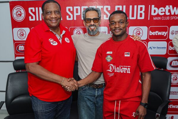 Mpanzu Asaini Mkataba Mpya Simba SC: Kiungo Hatari Aongeza Miaka Miwili Msimbazi Hadi 2028-www.sportsleo.com