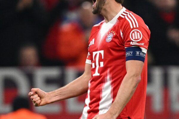 Kane Aweka Rekodi: Afikisha Mabao 50 Champions League, Bayern Munich Yatinga Robo Fainali kwa Kishindo-www.sportsleo.com