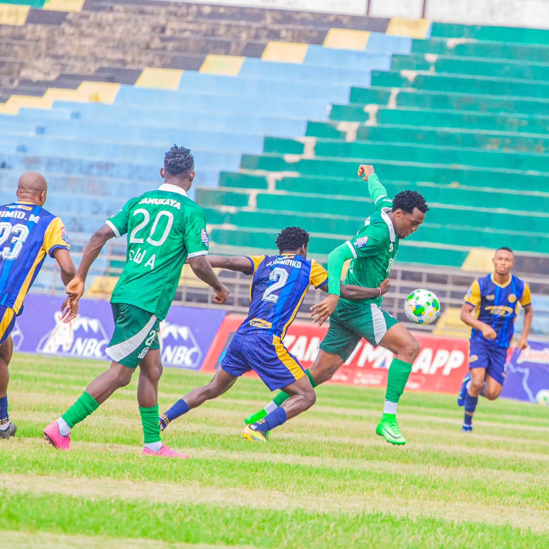 Azam FC Yalazimishwa Sare Mwanza: Pamba Jiji Yaishika CCM Kirumba kwa Mchezo wa Kusisimua 2-2 1 Azam FC Yalazimishwa Sare Mwanza: Pamba Jiji Yashikilia CCM Kirumba kwa Mchezo wa Kusisimua 2-2