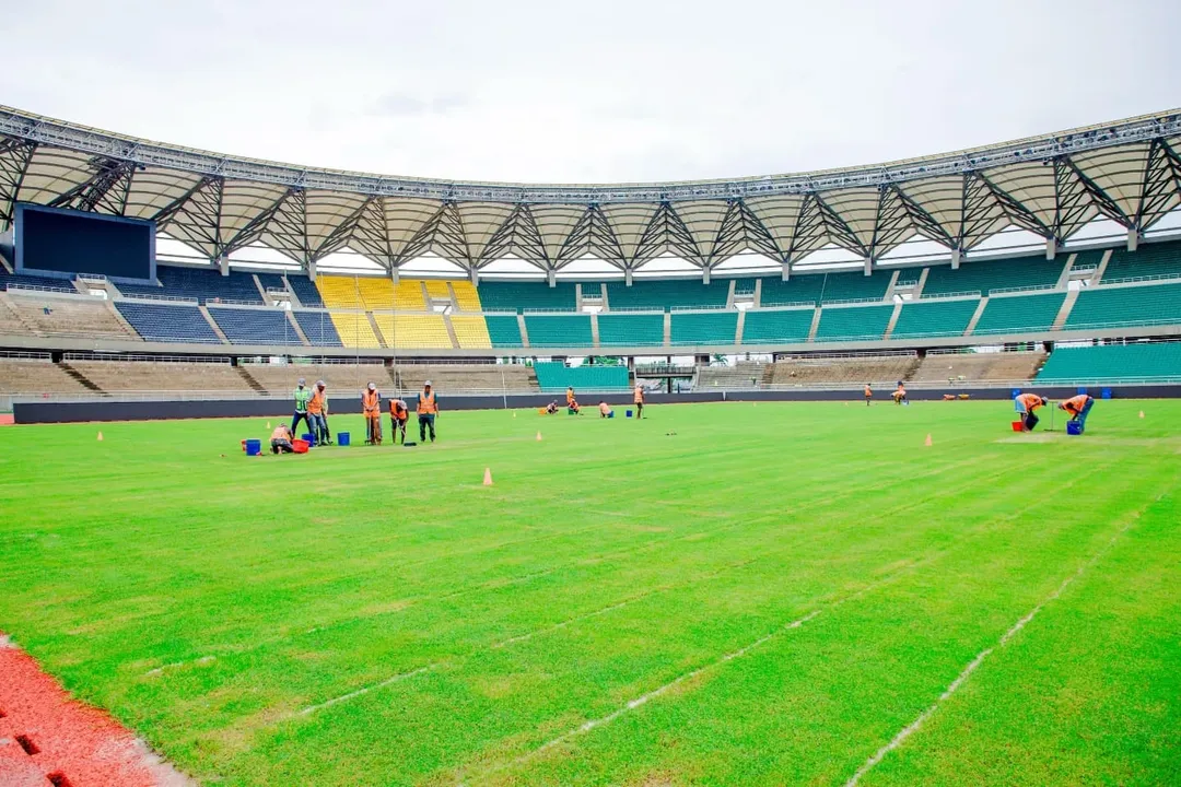 Uwanja wa Benjamin Mkapa Wafungwa Rasmi Machi 2026 kwa Ukarabati wa AFCON 2027 6 NDANI YA WIKI MBILI UWANJA WA MKAPA UTAKUWA TAYARI KUCHEZEWA FAINALI Naibu Waziri wa Habari Ut 2