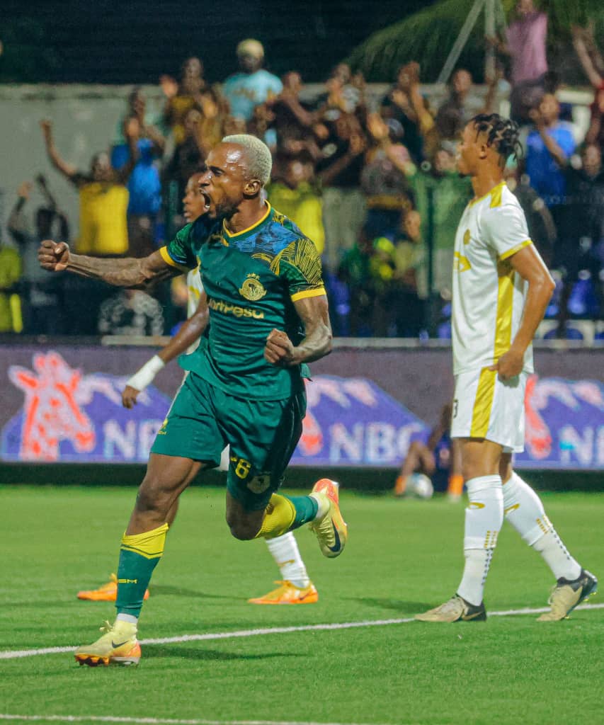 Azam FC Yairudisha Yanga SC kwa Mkapa: Mechi Kubwa ya NBC Premier League Kuchezwa Benjamin Mkapa 1 Azam FC Yairudisha Yanga SC kwa Mkapa: Mechi Kubwa ya NBC Premier League Kuchezwa Benjamin Mkapa