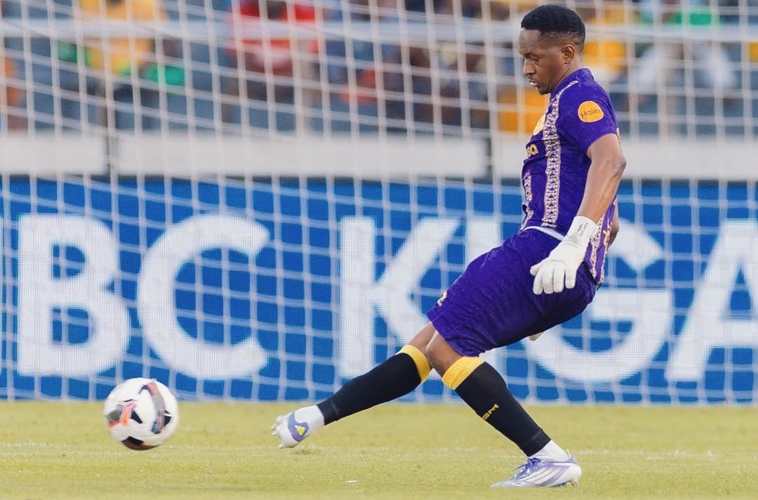 Diarra Afungiwa Michezo Mitatu: Adhabu Nzito Yamkumba Kipa wa Yanga SC Djigui Diarra 3 Diarra Afungiwa Michezo Mitatu: Adhabu Nzito Yamkumba Kipa wa Yanga SC Djigui Diarra