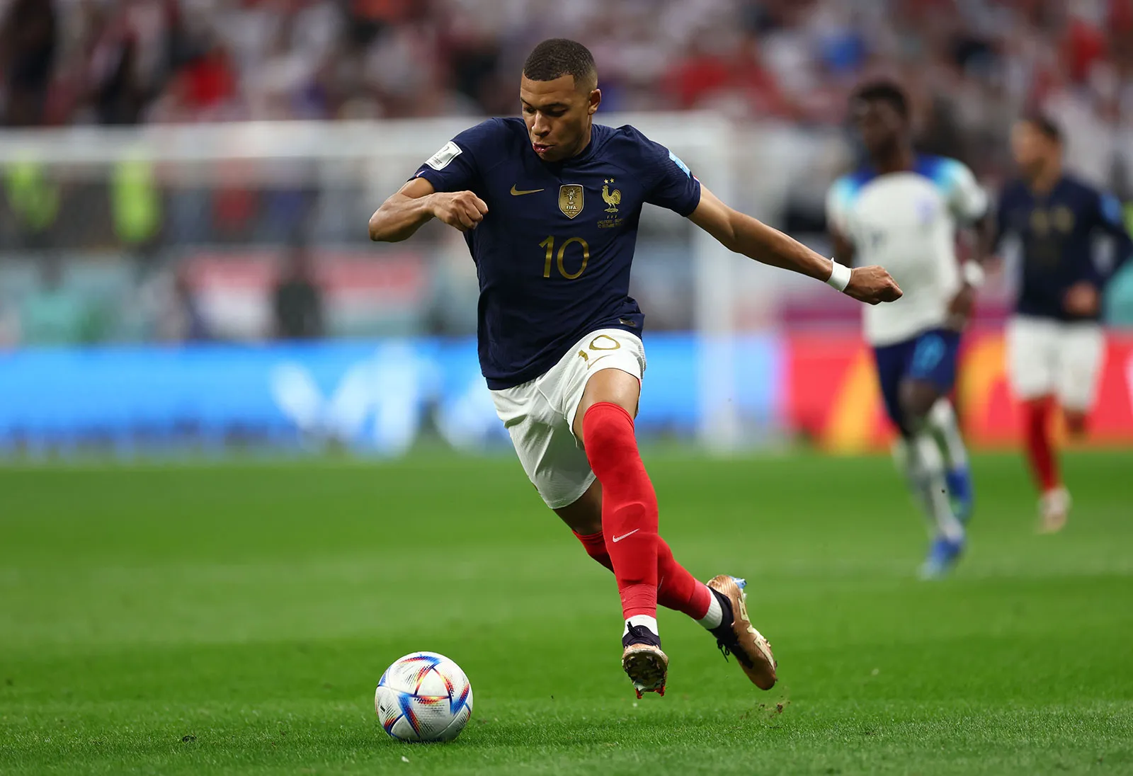 Kylian Mbappe Thamani Yake 2026: Safari ya Gwiji, Mshahara, na Utajiri Wake Kamili - sportsleo.co.tz