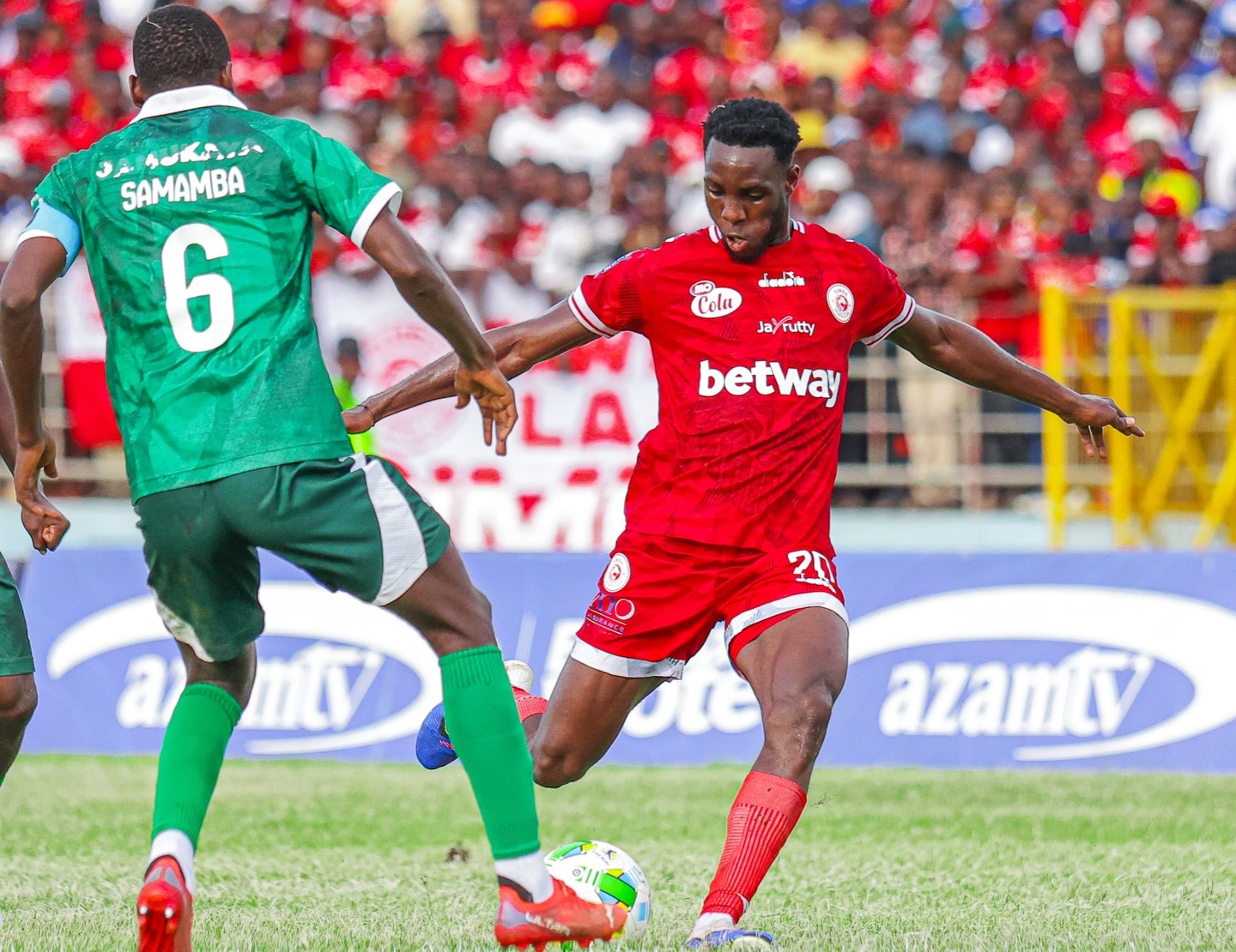 Simba SC Yapigwa Faini na TPLB: Adhabu ya Milioni 10 Yatikisa Klabu Baada ya Utovu wa Nidhamu wa Mashabiki 4 simba 3