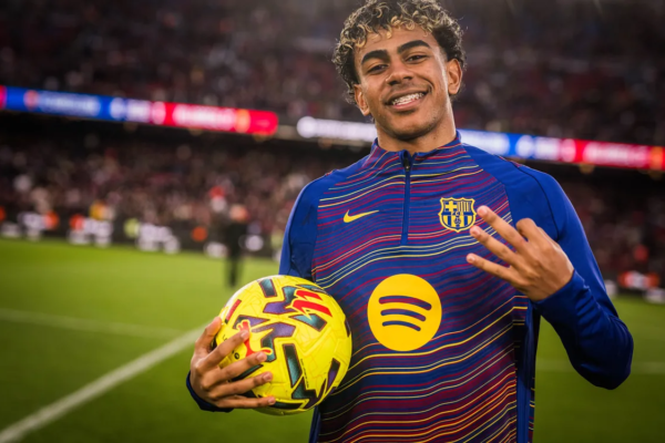 Lamine Yamal Thamani Yake 2026: Safari, Mafanikio, na Utajiri wa Nyota huyu wa Barcelona - sportsleo.co.tz