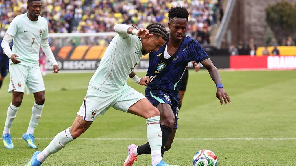 Vinícius Júnior Thamani Yake 2026: Utajiri, Mshahara, na Safari ya Mafanikio ya Supastaa huyu wa Real Madrid 5 Vinícius Júnior Thamani Yake 2026: Utajiri, Mshahara, na Safari ya Mafanikio ya Supastaa huyu wa Real Madrid - sportsleo.co.tz