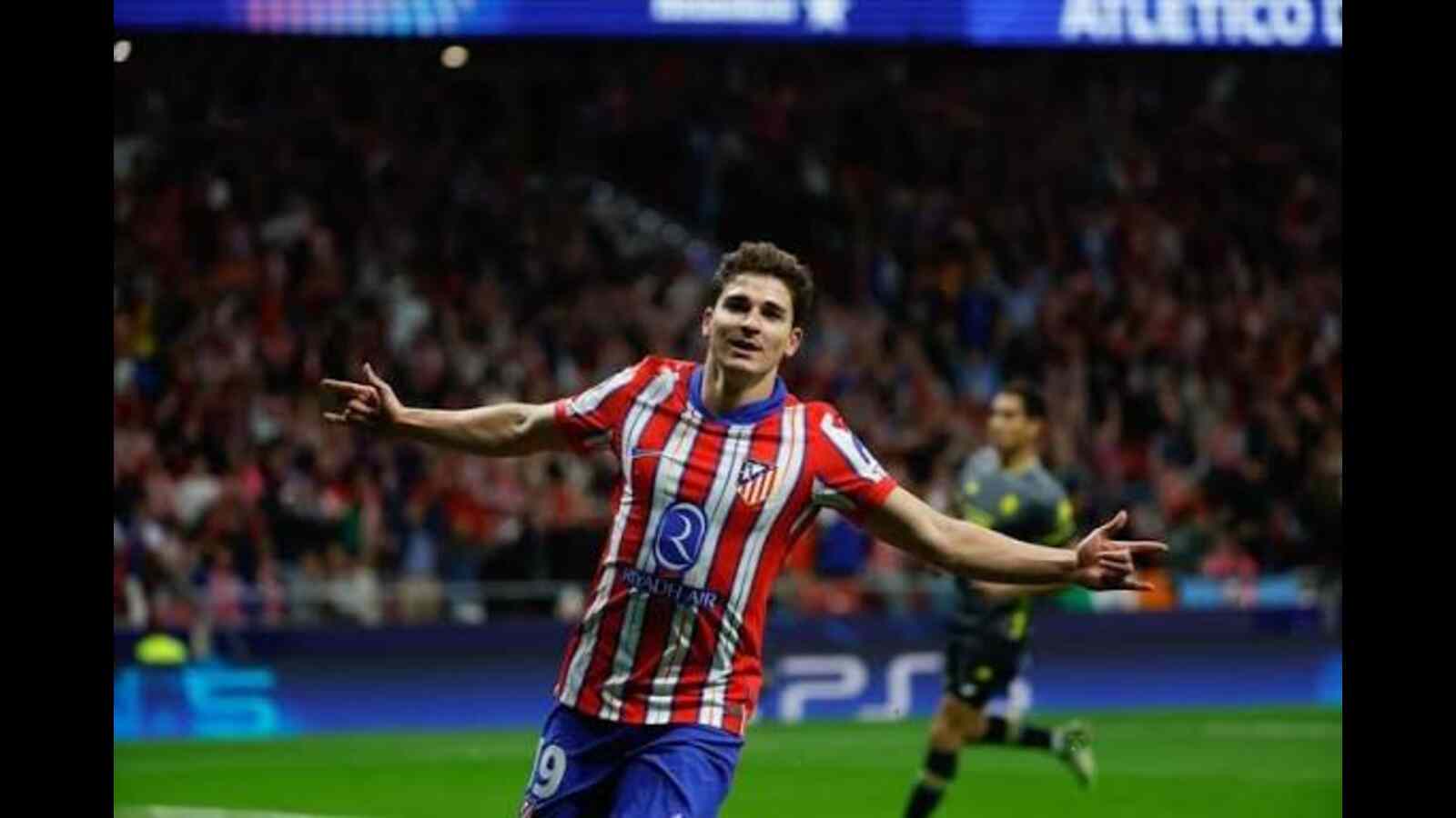 Arsenal yamtaka Alvarez: Arsenal Yaongeza Kasi Kumsajili Julian Alvarez Kabla ya Msimu Mpya