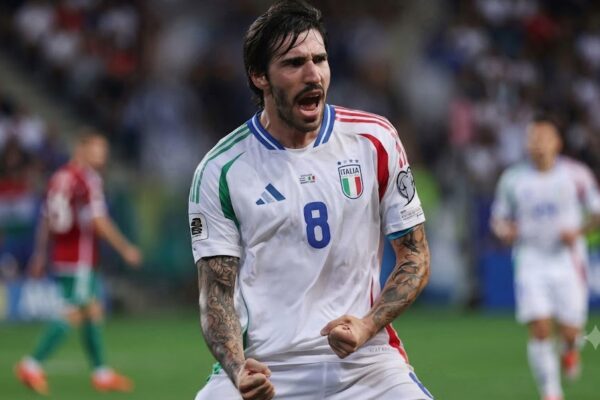 Tottenham Yamsajili Tonali: Spurs Wafikia Makubaliano ya Kumsajili Sandro Tonali kwa Zaidi ya Euro Milioni 130